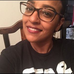 Meet your Posher, Tanisha